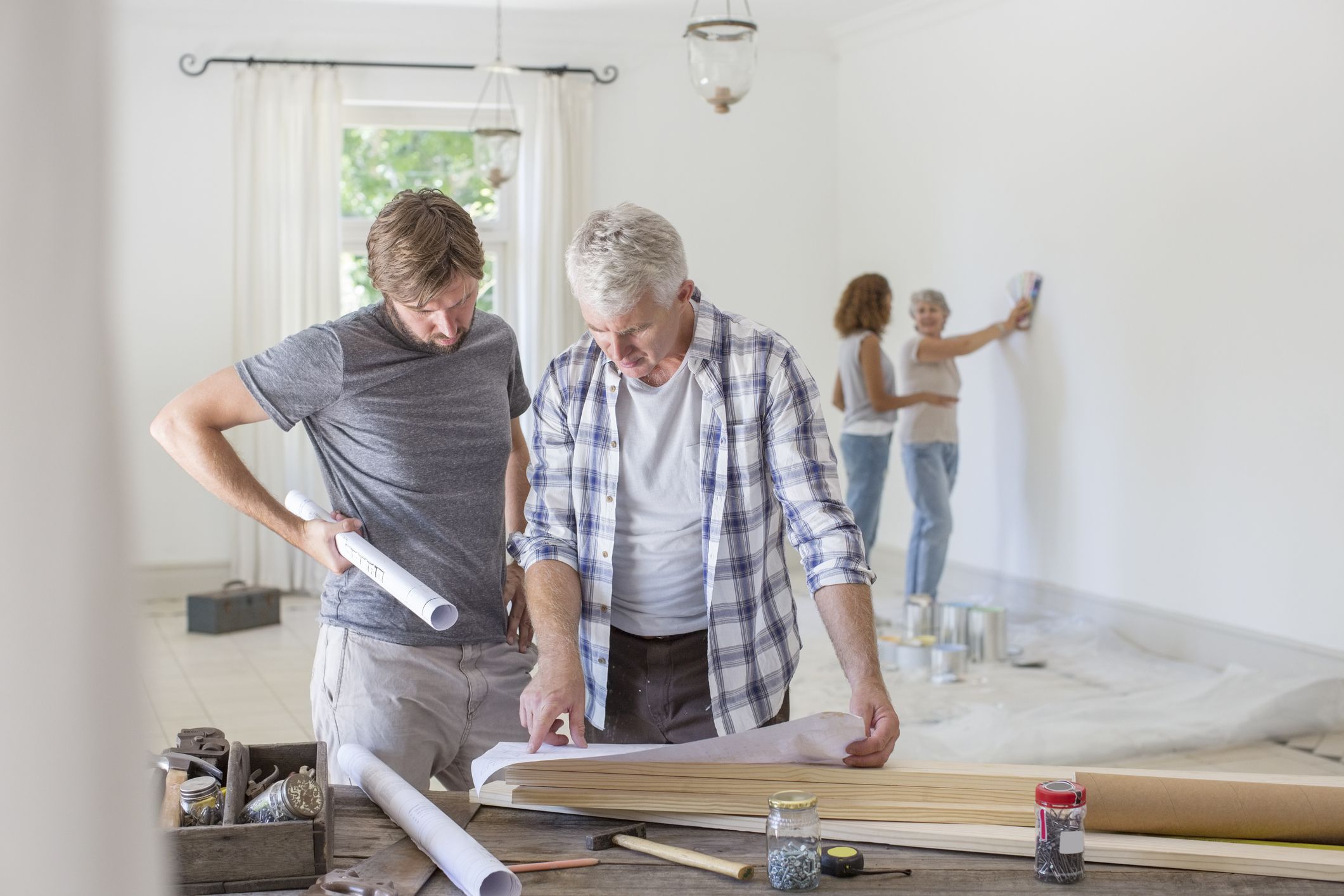Family-home-renovation-GettyImages-513438249-58a0e0803df78c4758055c1a home maker experts